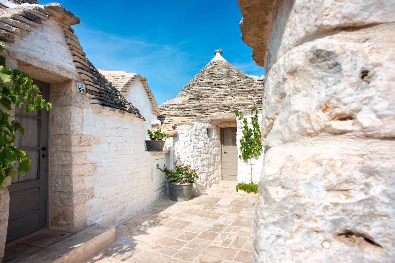 Trulli Holiday Albergo Diffuso Альберобелло Екстер'єр фото